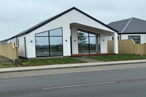 Photo of property in 20 Waituna Street, Pegasus, 7612