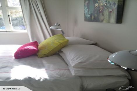 Photo of property in 23a Sandwich Road, Beckenham, Christchurch, 8023