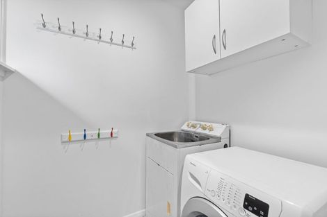 Photo of property in 103 Main North Road, Woodend, 7610