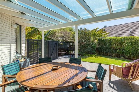 Photo of property in 4 Maple Lane, Waikanae, 5036