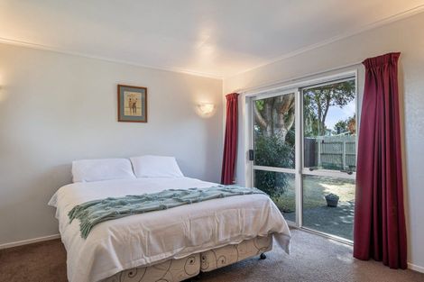 Photo of property in 68 Meadowvale Drive, Levin, 5510