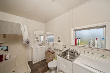 Photo of property in 84 Ketemarae Road, Normanby, Hawera, 4614