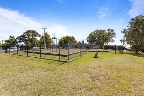 Photo of property in 1/30 Hiwihau Place, Glenfield, Auckland, 0629