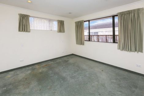 Photo of property in 6 Kowhai Avenue, Ebdentown, Upper Hutt, 5018