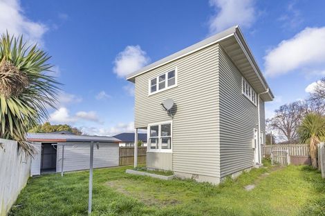 Photo of property in 30 Hooker Avenue, Bryndwr, Christchurch, 8053