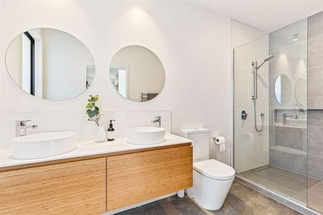 Photo of property in 5 Canoe Lane, Riverhead, 0820