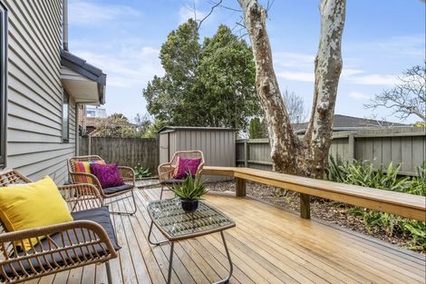 Photo of property in 14a Bradbury Road, Botany Downs, Auckland, 2010