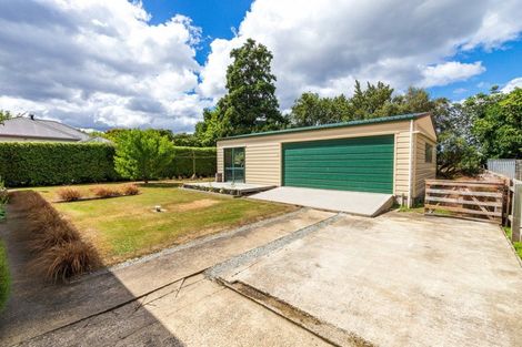 Photo of property in 11 Beaumaris Street, Outram, 9019