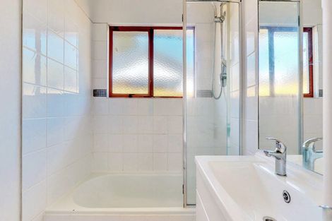 Photo of property in 111a Sherwood Street, Bellevue, Tauranga, 3110