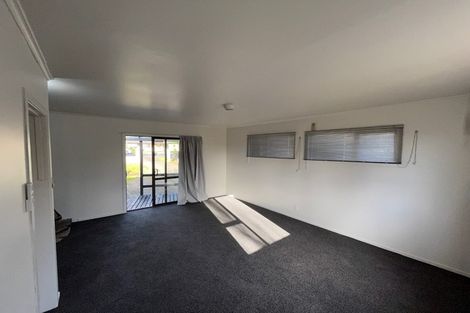 Photo of property in 129 Dominion Road, Papakura, 2110