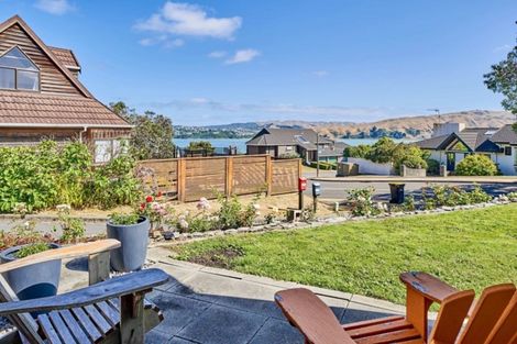 Photo of property in 22 The Crowsnest, Whitby, Porirua, 5024