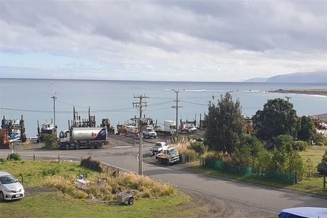 Photo of property in 8 Tilson Avenue, Cape Palliser, Pirinoa, 5772