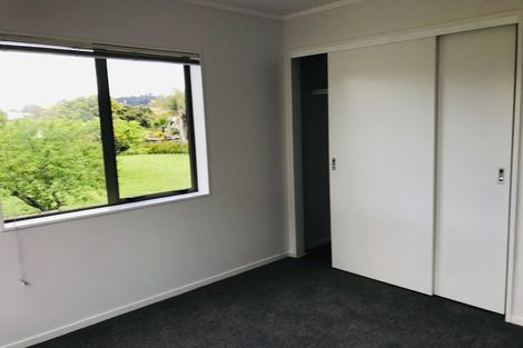 Photo of property in The Haven, 25/120 Beach Haven Road, Beach Haven, Auckland, 0626