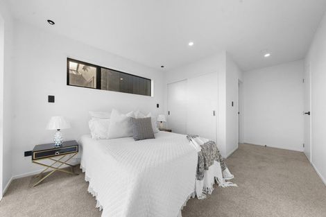 Photo of property in 3 Ewbank Place, Manurewa, Auckland, 2102