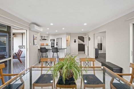 Photo of property in 48 Oxford Street, Te Puke, 3119