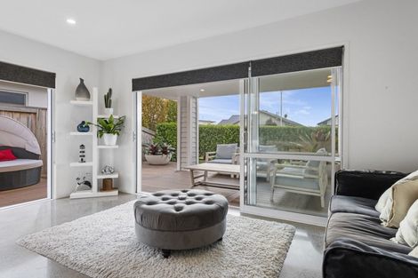 Photo of property in 74 Penetaka Heights, Pyes Pa, Tauranga, 3112