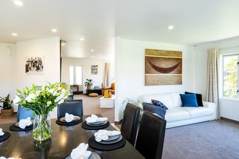 Photo of property in 123 Middle Road, Havelock North, 4130