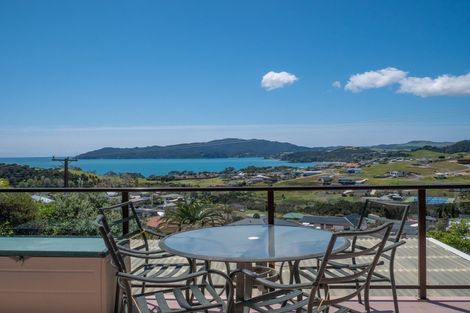 Photo of property in 95 Cable Bay Block Road, Cable Bay, 0420