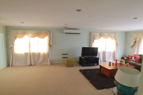 Photo of property in 16a Jasper Avenue, Mount Roskill, Auckland, 1041