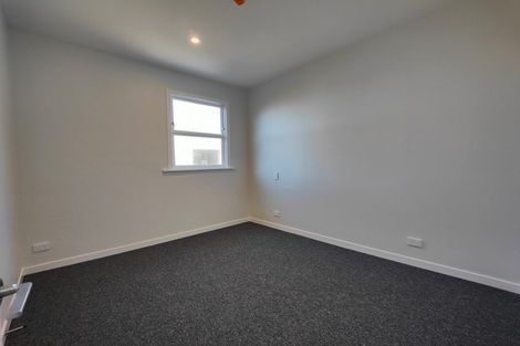 Photo of property in 1 Milne Terrace, Island Bay, Wellington, 6023