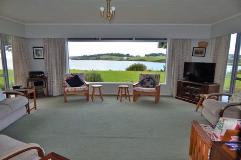 Photo of property in 8 Paretu Drive, Kerikeri, 0294
