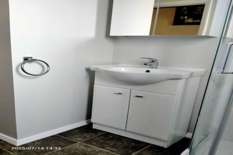 Photo of property in 4 Durham Crescent, Fairfield, Lower Hutt, 5011