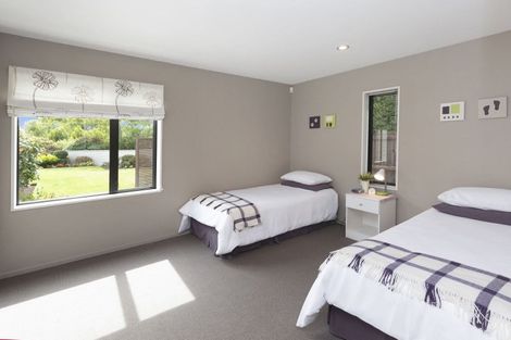 Photo of property in 8 Applecross Lane, Harewood, Christchurch, 8051