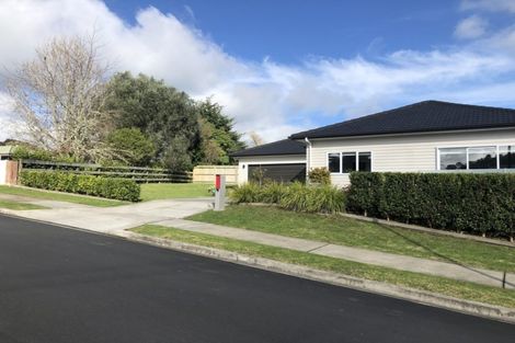 Photo of property in 29 Applemoors Way, Riverhead, 0820