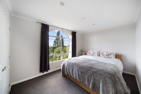 Photo of property in 19 Evelyn Road, Cockle Bay, Auckland, 2014