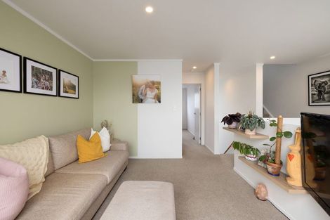 Photo of property in 31 Reynolds Place, Papamoa Beach, Papamoa, 3118