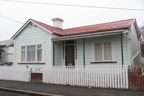 Photo of property in 8 Bathgate Street, South Dunedin, Dunedin, 9012