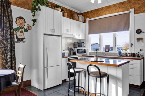 Photo of property in 83 Fenton Street, Stratford, 4332