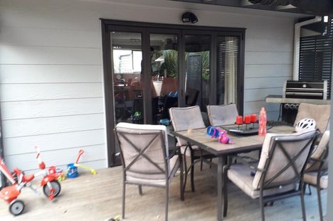 Photo of property in 7b Pokapu Place, Bethlehem, Tauranga, 3110