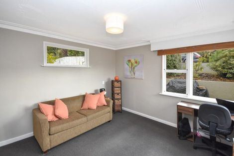 Photo of property in 39 Waldron Crescent, Green Island, Dunedin, 9018