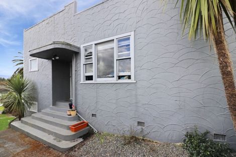 Photo of property in 6 Empire Street, Dannevirke, 4930