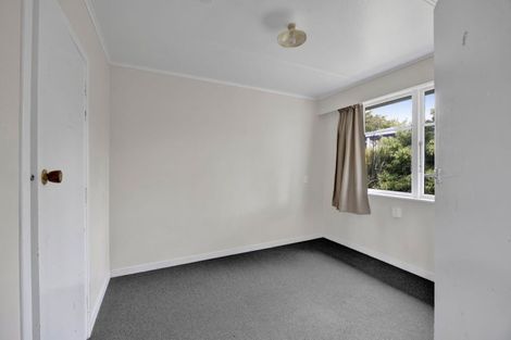 Photo of property in 19 Oranga Street, Marfell, New Plymouth, 4310