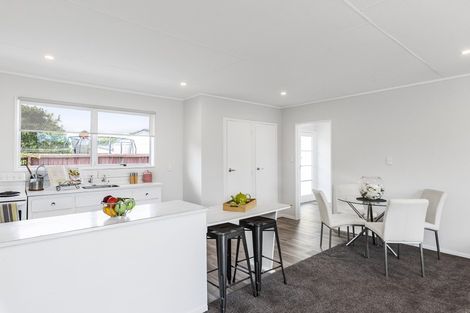 Photo of property in 67b Ngapaki Street, Waikanae Beach, Waikanae, 5036