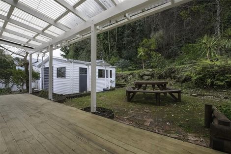 Photo of property in 10 Coote Road, Bluff Hill, Napier, 4110