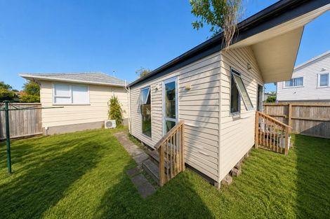 Photo of property in 105 Mahia Road, Wattle Downs, Auckland, 2103