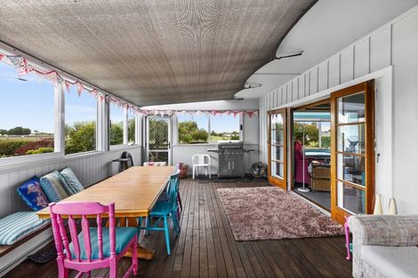 Photo of property in 905 Southland Road, Raureka, Hastings, 4120