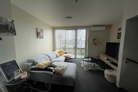 Photo of property in 4 Opito Way, East Tamaki, Auckland, 2013