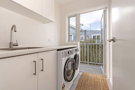 Photo of property in 58 Awapuni Road, Awapuni, Gisborne, 4010