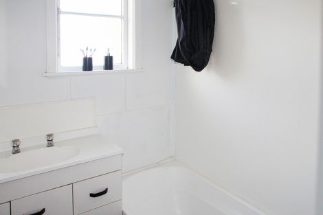 Photo of property in 13 Raglan Street, Oamaru North, Oamaru, 9400