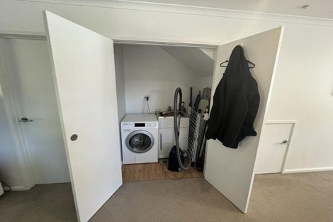 Photo of property in 111 Banks Street, Marfell, New Plymouth, 4310