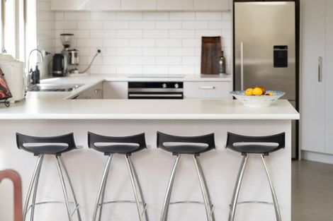 Photo of property in 23 Doris Gordon Crescent, Crofton Downs, Wellington, 6035