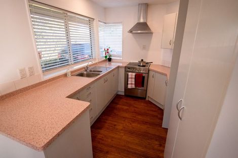 Photo of property in 2/18 Kirsten Place, Parklands, Christchurch, 8083