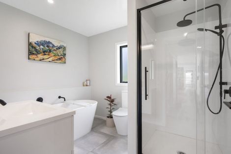 Photo of property in 336 Valley Road, Colyton, 4775