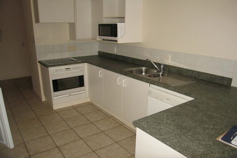 Photo of property in Maddison Apartments, 2/6f Queen Street, Palmerston North, 4410