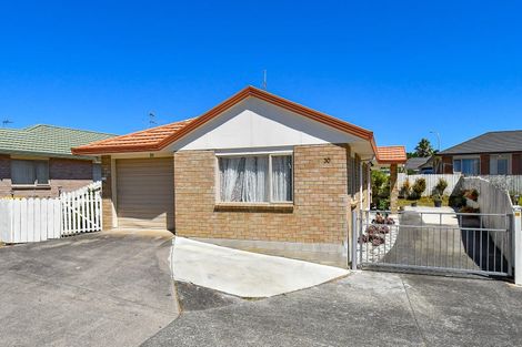 Photo of property in 30 Manston Road, Mangere, Auckland, 2022