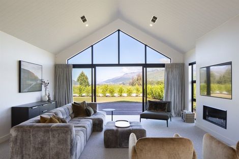 Photo of property in Kawarau Heights, 22 Kawarau Heights Boulevard, Lake Hayes, Queenstown, 9304